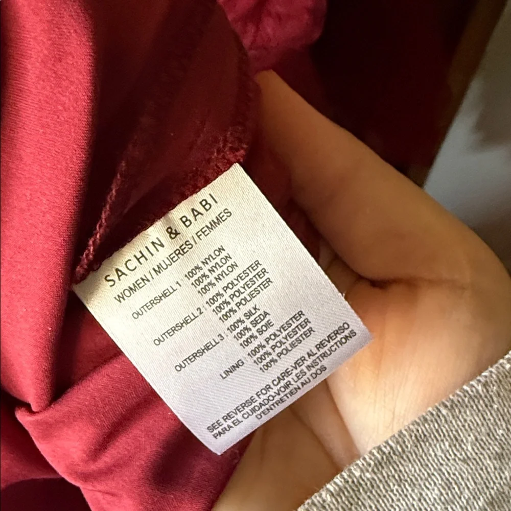 Sachin and Babi Lace Detail Ruffle hem Mini Dress. 4 - Picture 7 of 11